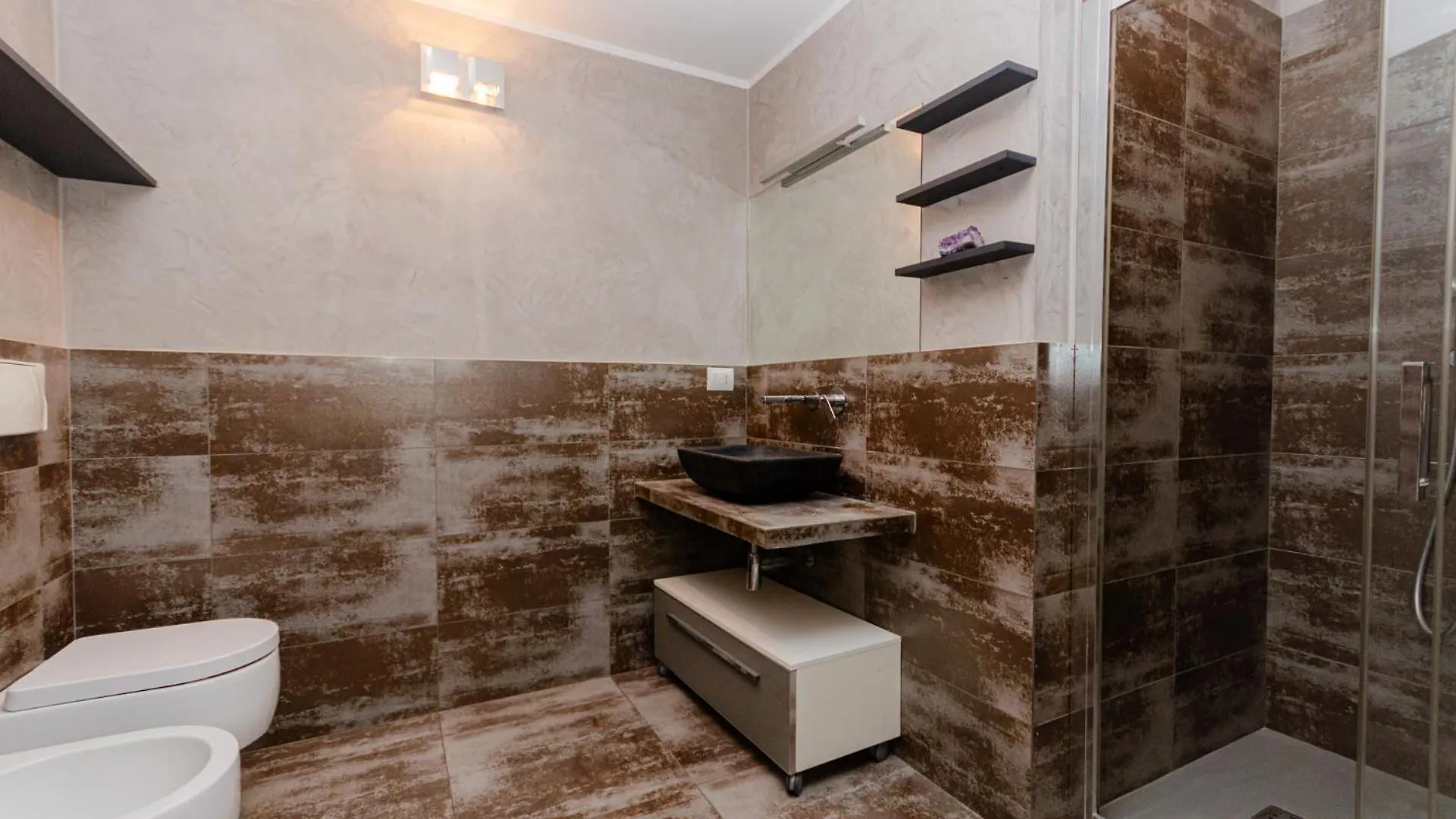 Luxury 3 Fiat, Ariberto Home, Tra Centro Storico Di Milano E Navigli, Con Spaziosa Jacuzzi 米兰